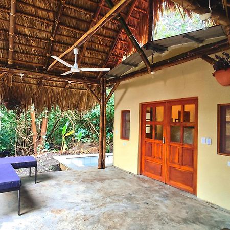 Raindance Hostel Santa Cruz Bagian luar foto